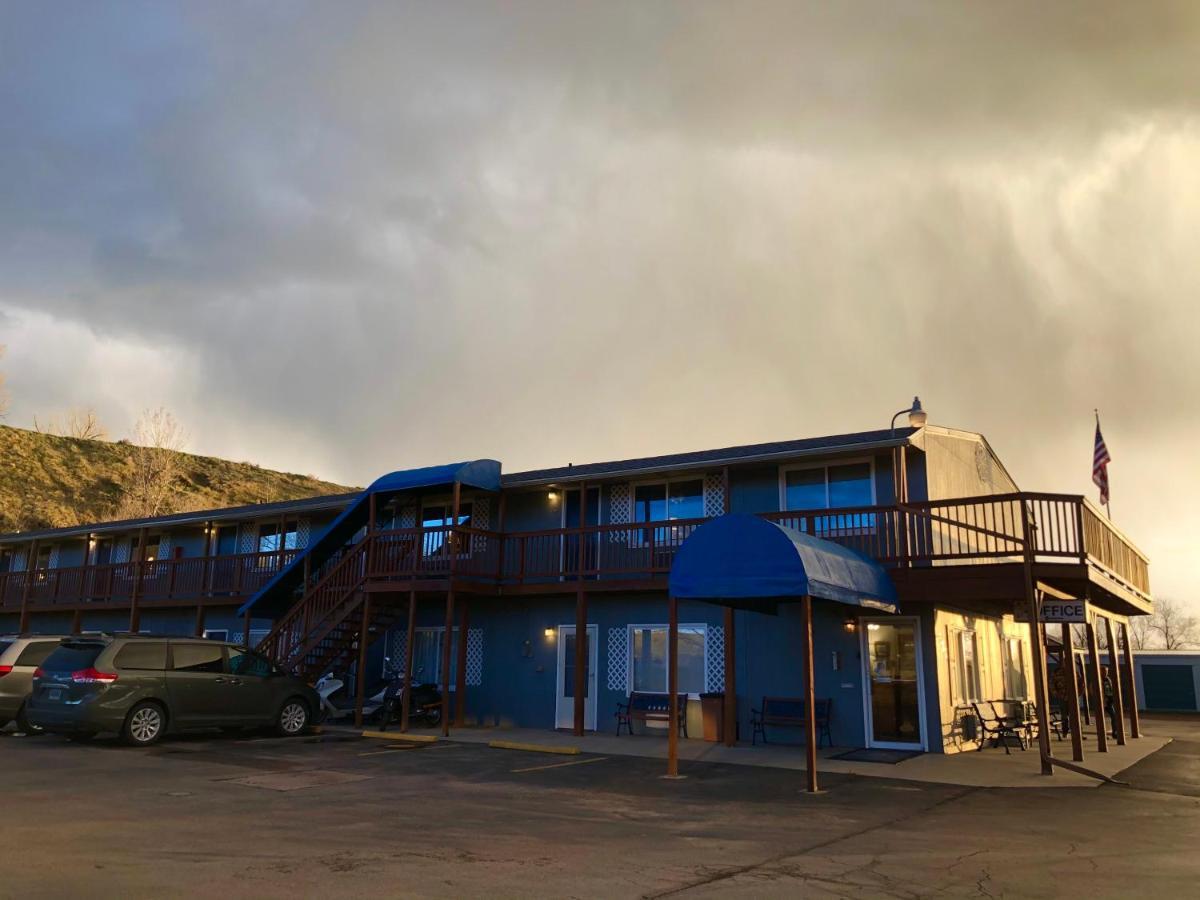 Americas Best Value Inn Sheridan Wy Exterior photo